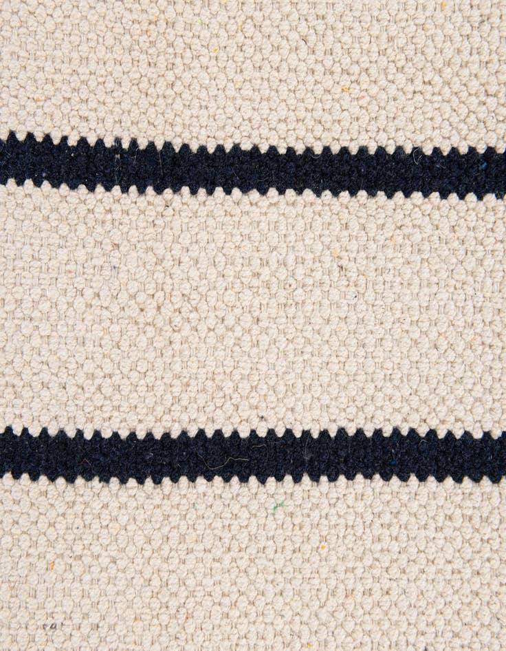 Detail image of  5' x 8'  Hand Woven Chindi Cotton Rug