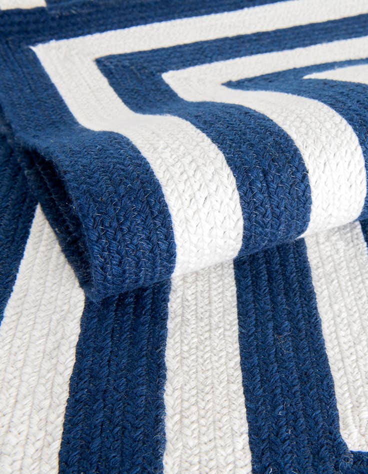 Detail image of  2' x 4' 1  Hand Woven Eco Verse   Washable Indoor / Outdoor Runner Rug