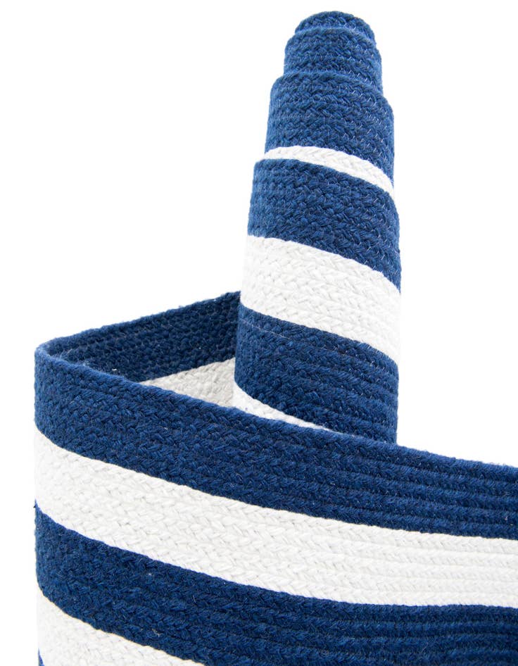 Detail image of  2' x 4' 1  Hand Woven Eco Verse   Washable Indoor / Outdoor Runner Rug