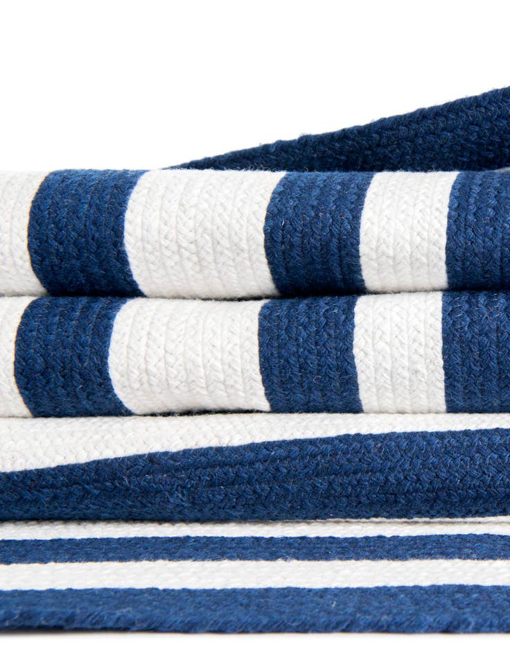 Detail image of  2' x 4' 1  Hand Woven Eco Verse   Washable Indoor / Outdoor Runner Rug