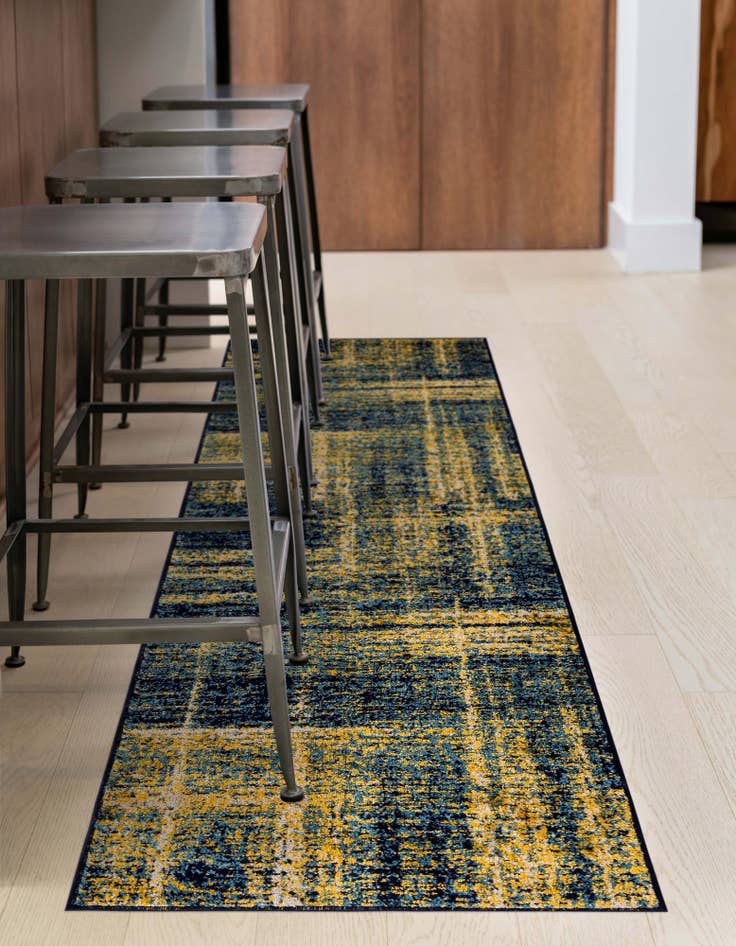 Detail image of  2' 7 x 8' Laguna Runner Rug