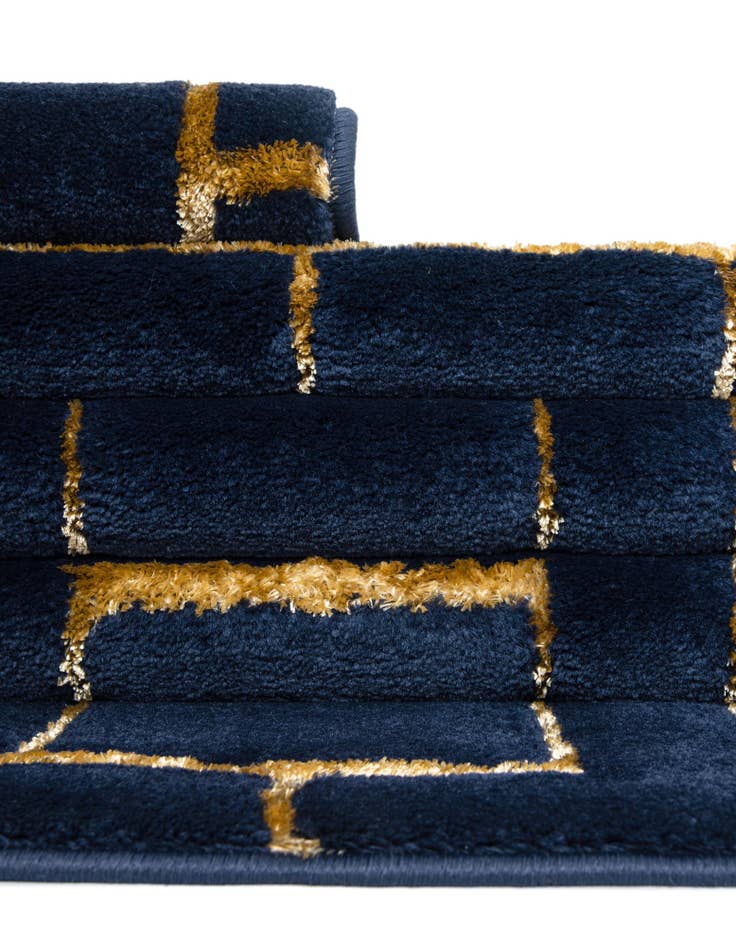 Detail image of  7' 10 x 7' 10  Marilyn Monroe&trade; Glam Deco Square Rug