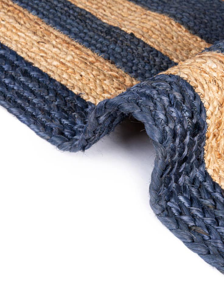 Detail image of  4' 1 x 6' 1  Hand Braided Jute Rug
