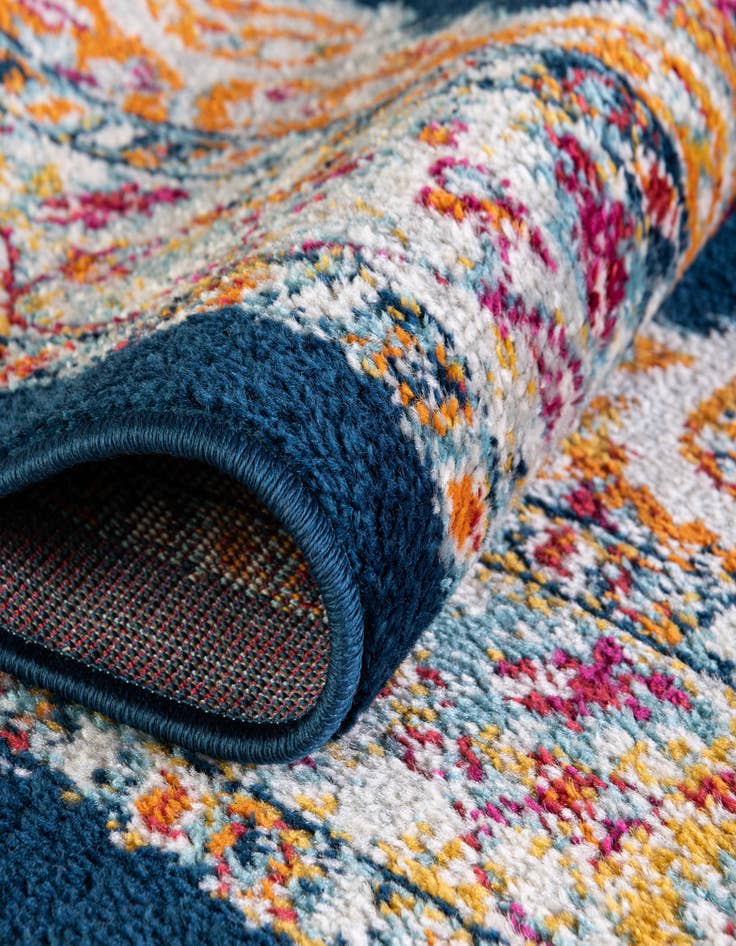 Detail image of 7' 10 x 7' 10 Parker Octagon Rug