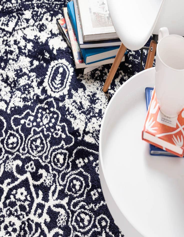 Detail image of  7' 10 x 10' Arlington Oval Rug