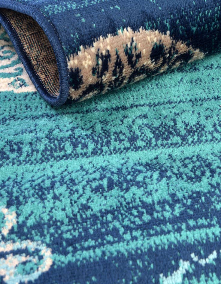 Detail image of  7' 10 x 10' Azalea Oval Rug