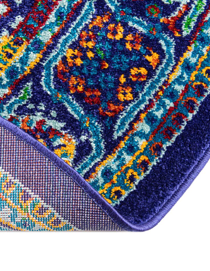 Detail image of  5' 3 x 8' Calypso Oval Rug