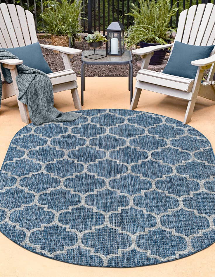 Detail image of  3' x 5' 3  Washable Lattice Indoor / Outdoor Oval Rug