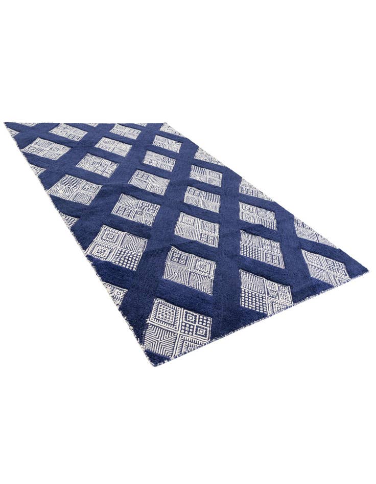 Detail image of  5' 2 x 8' 4  Hand Knotted  Oriental Rug