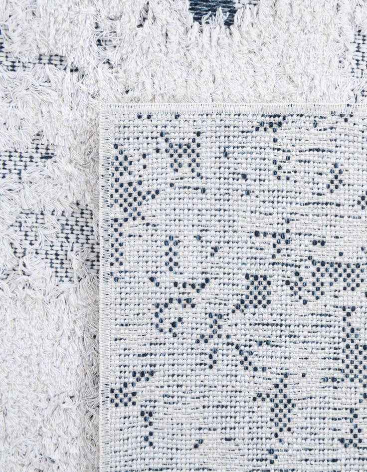 Detail image of  4' 5 x 6' Abbey Rug