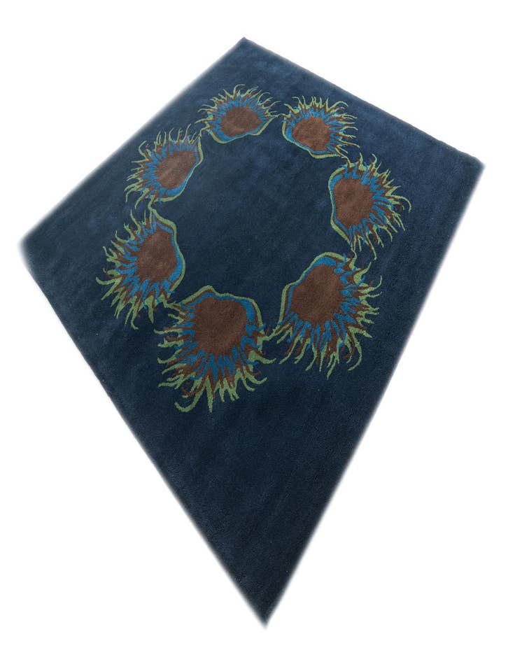 Detail image of  7' 5 x 7' 6 Agra Rug