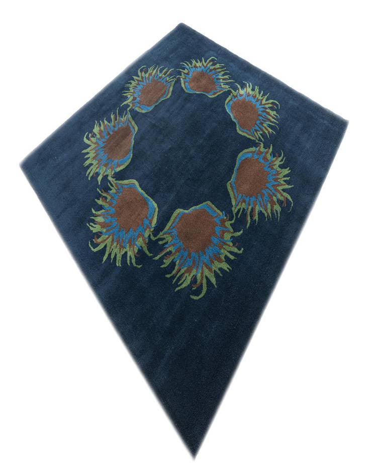 Detail image of  7' 5 x 7' 8 Agra Rug