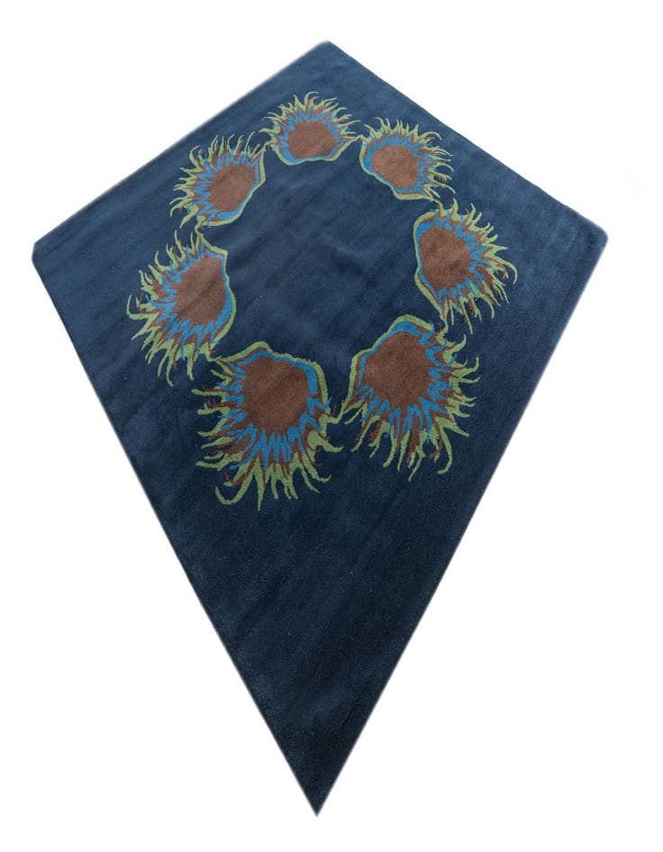 Detail image of  7' 5 x 7' 6 Agra Rug