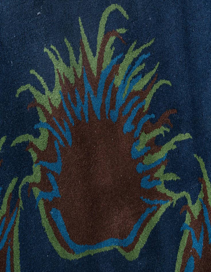 Detail image of  7' 5 x 7' 7 Agra Rug