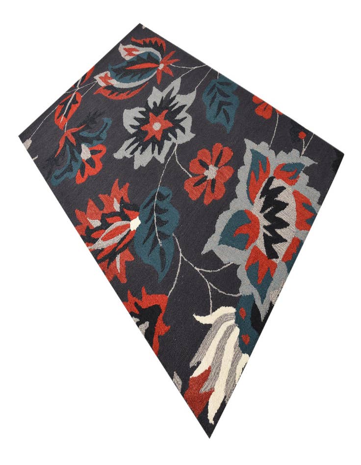 Detail image of  5' 1 x 8' Agra Rug