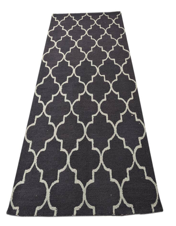 Detail image of  5' x 7' 11 Agra Rug