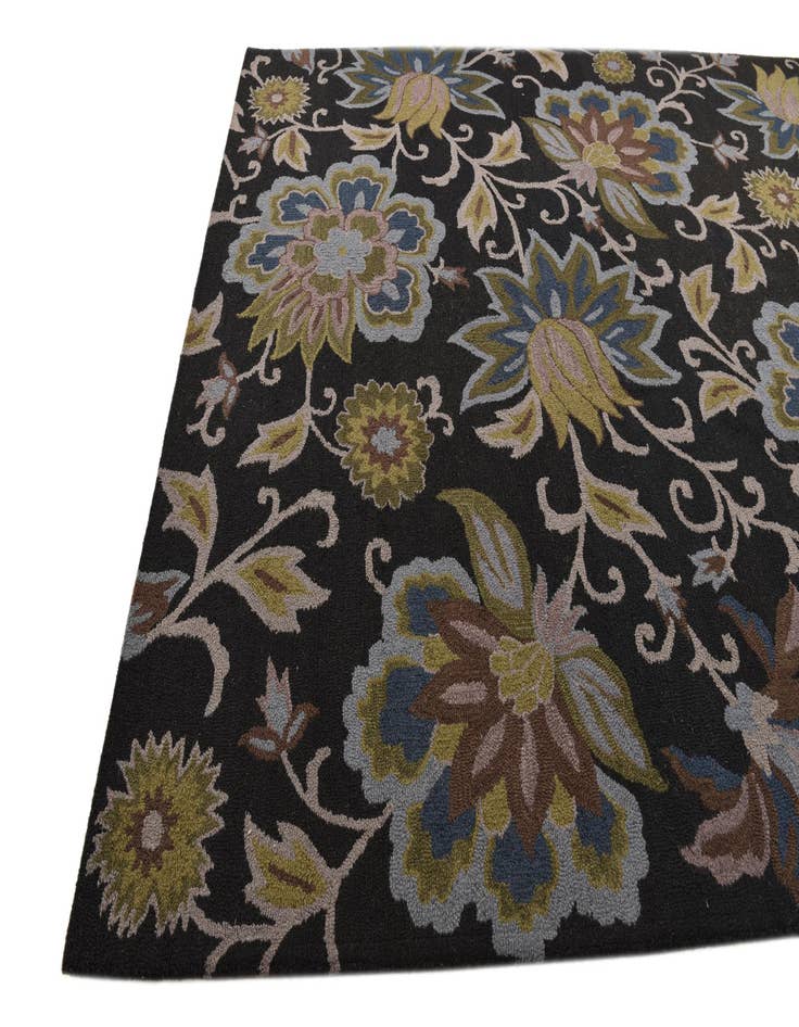 Detail image of  8' x 10' Agra Rug