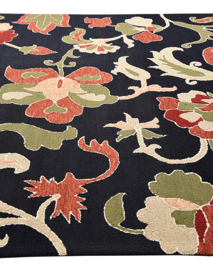 Detail image of  8' 1 x 10' 1 Agra Rug