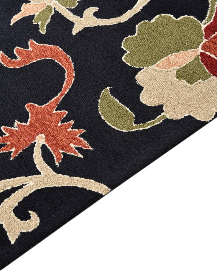 Detail image of  8' 1 x 10' 1 Agra Rug
