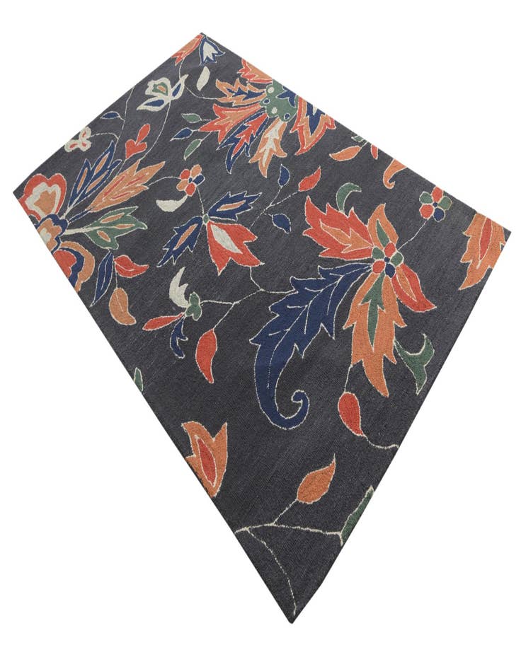 Detail image of  5' x 8' Agra Wool Rug