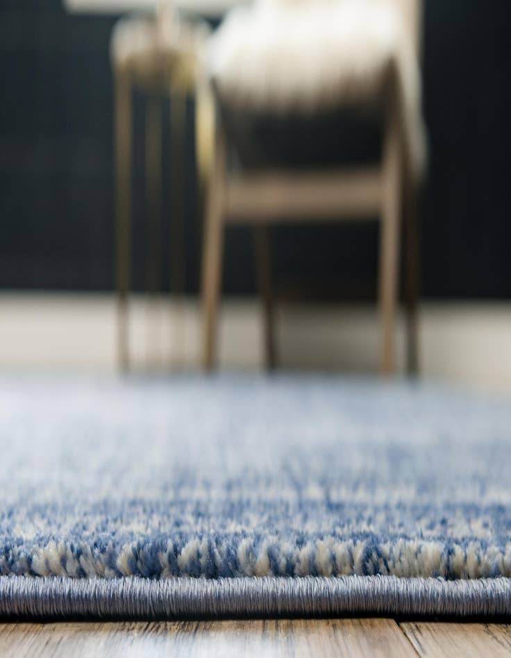 Detail image of  4' x 6' Apollo Rug