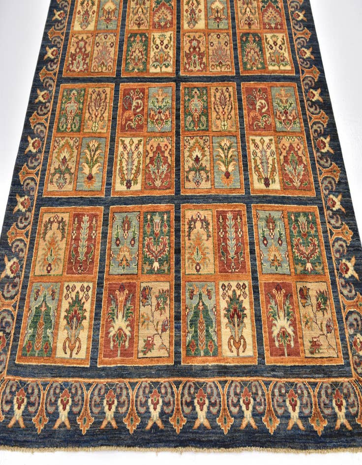 Detail image of  5' 9 x 7' 10  Hand Knotted Ariana Ziegler Rug