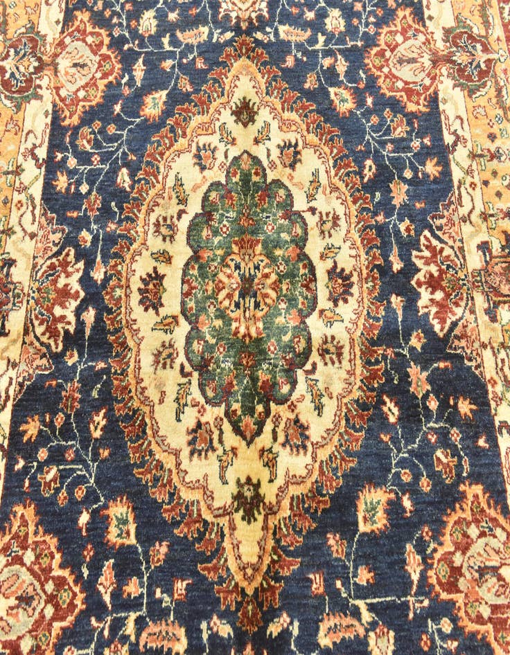 Detail image of  5' 9 x 7' 8  Hand Knotted Ariana Ziegler Rug