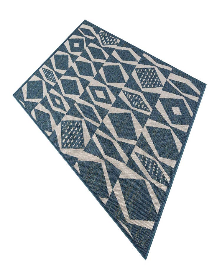 Detail image of  5' 2 x 7' 7  Washable Baja Indoor / Outdoor Rug