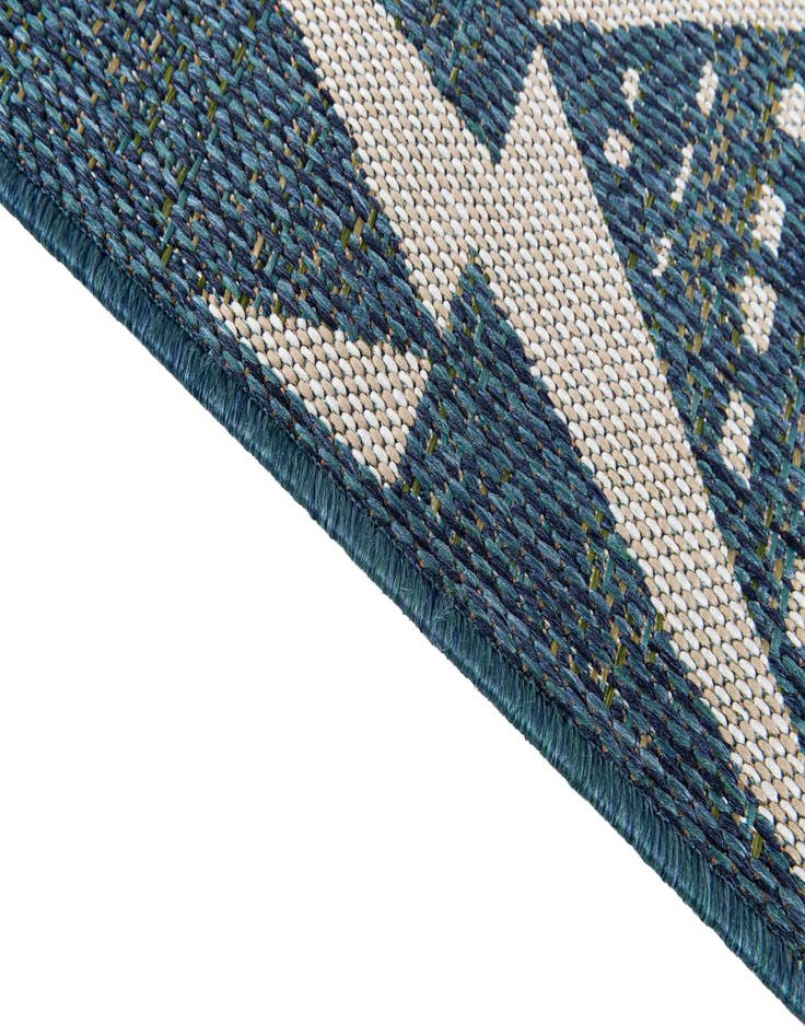 Detail image of  5' 2 x 7' 7  Washable Baja Indoor / Outdoor Rug