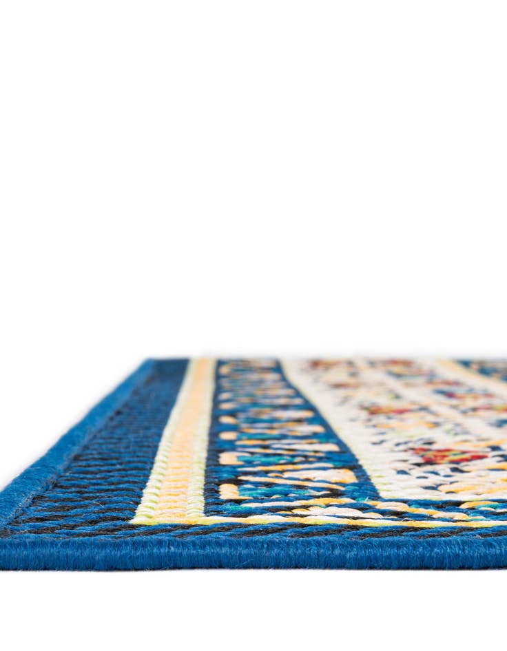 Detail image of  6' x 9'  Washable Baja Indoor / Outdoor Rug