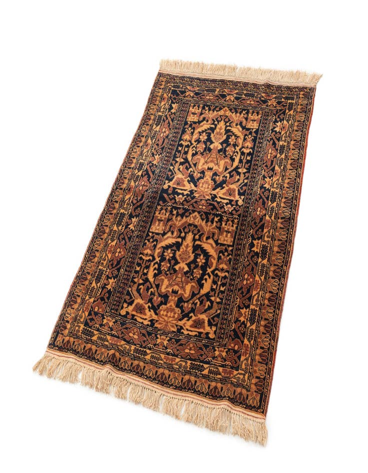 Detail image of  3' 2 x 4' 7  Hand Knotted Balouch Oriental Wool Rug