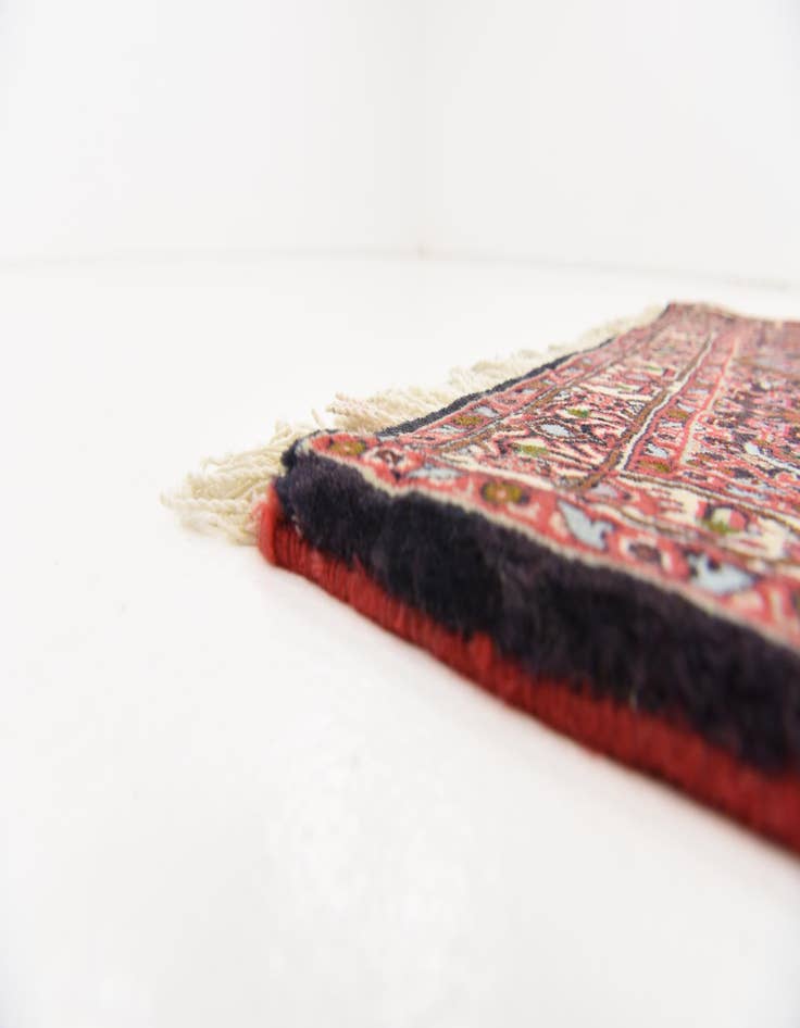 Detail image of  2' 5 x 3' 6  Hand Knotted Bidjar Persian Wool Rug