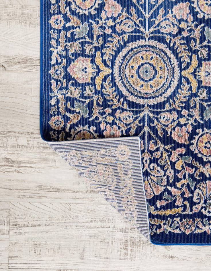 Detail image of 4' x 6' Blossom Rug