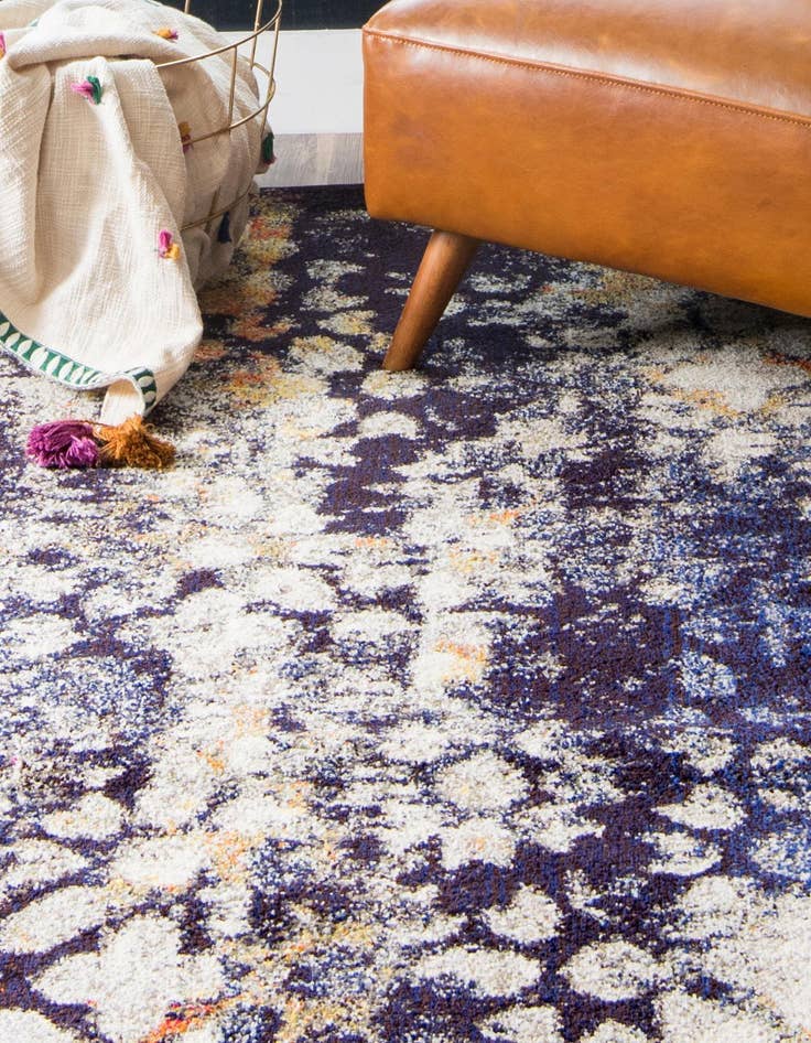 Detail image of  2' 2 x 3'  Washable Carnevale Rug