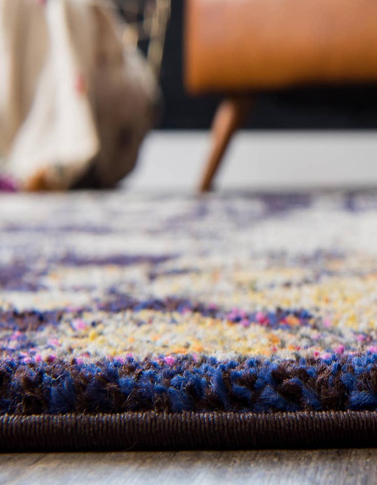 Detail image of  2' 2 x 3'  Washable Carnevale Rug