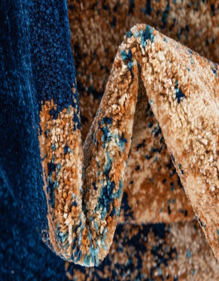 Detail image of  4' x 6' Charlestown Rug