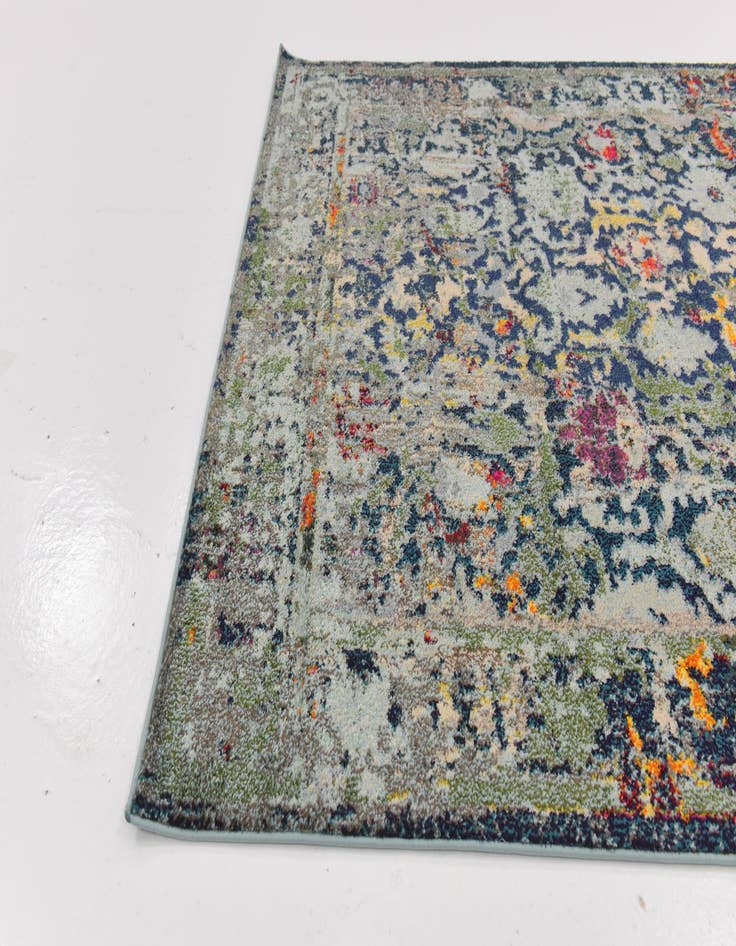 Detail image of  5' 3 x 7' 6 Chelsea Rug