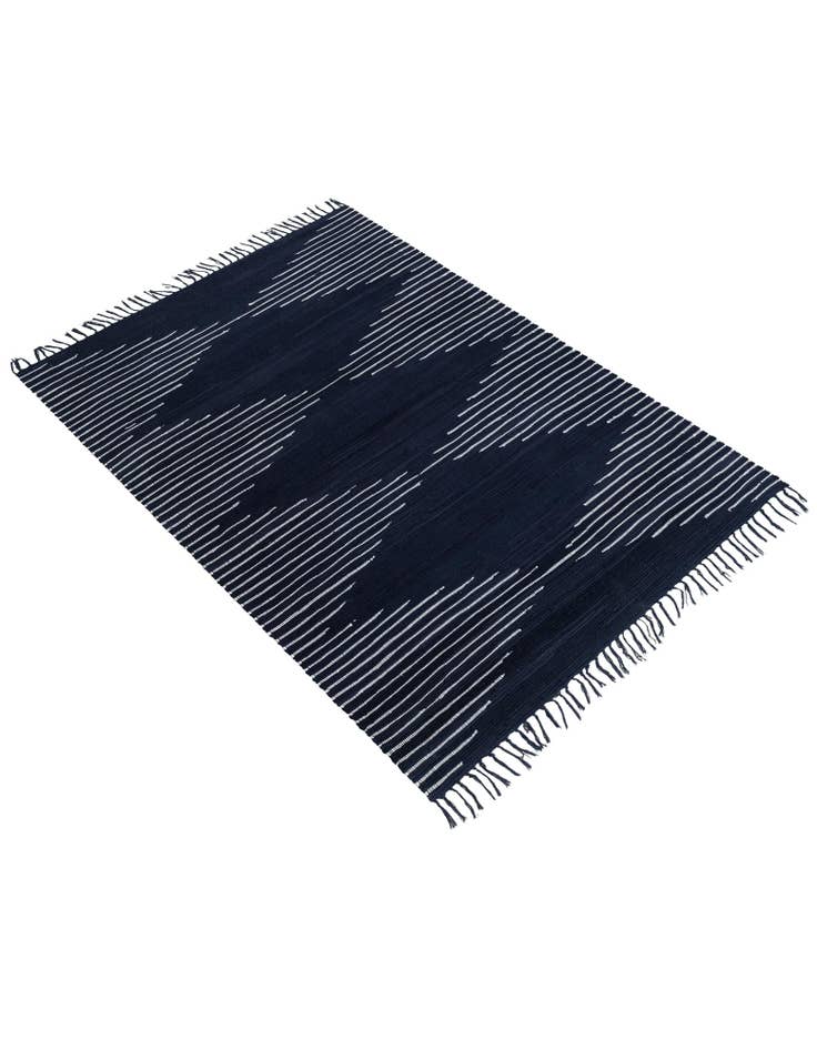 Detail image of  6' 1 x 9'  Hand Woven Chindi Cotton Rug