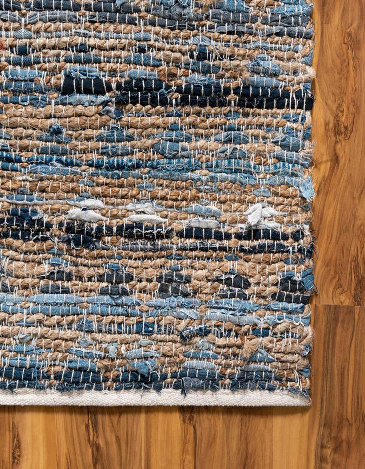 Detail image of  5' 1 x 8'  Hand Woven Chindi Jute Rug