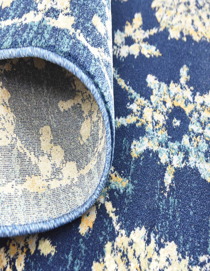 Detail image of  6' x 9' Dahlia Rug