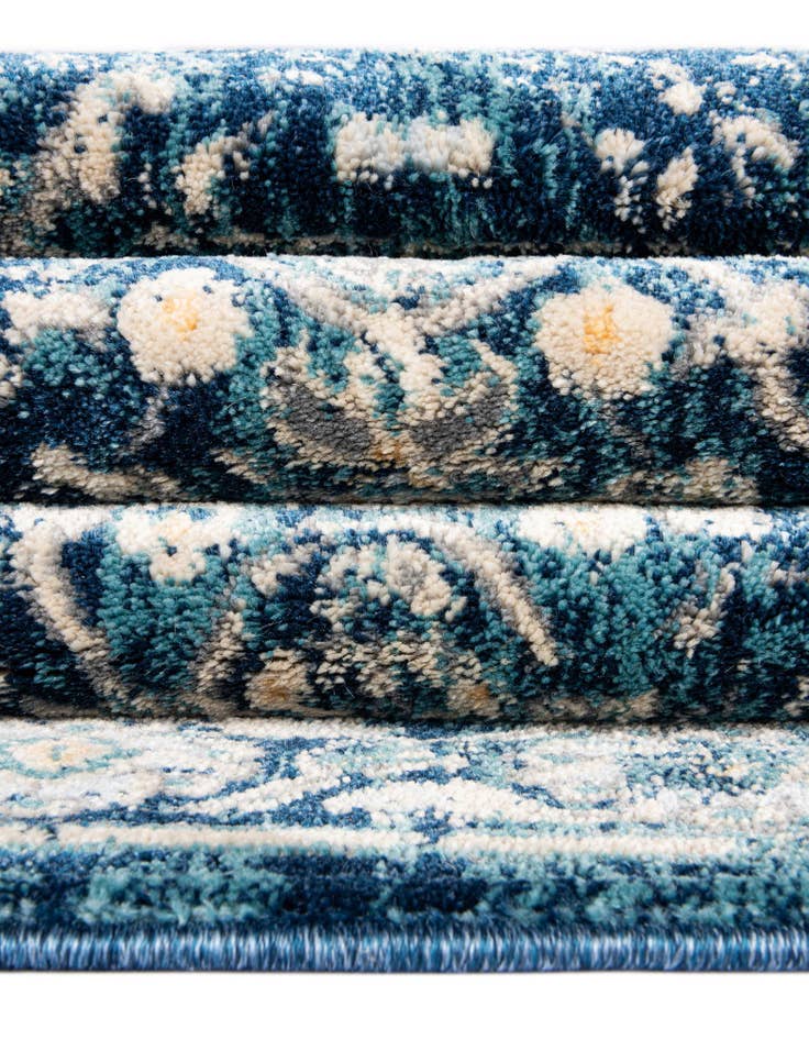 Detail image of  5' x 8' Dahlia Rug