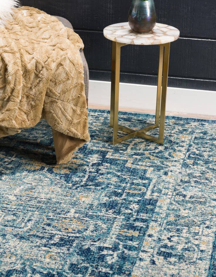 Detail image of  8' x 11' 4 Dahlia Rug