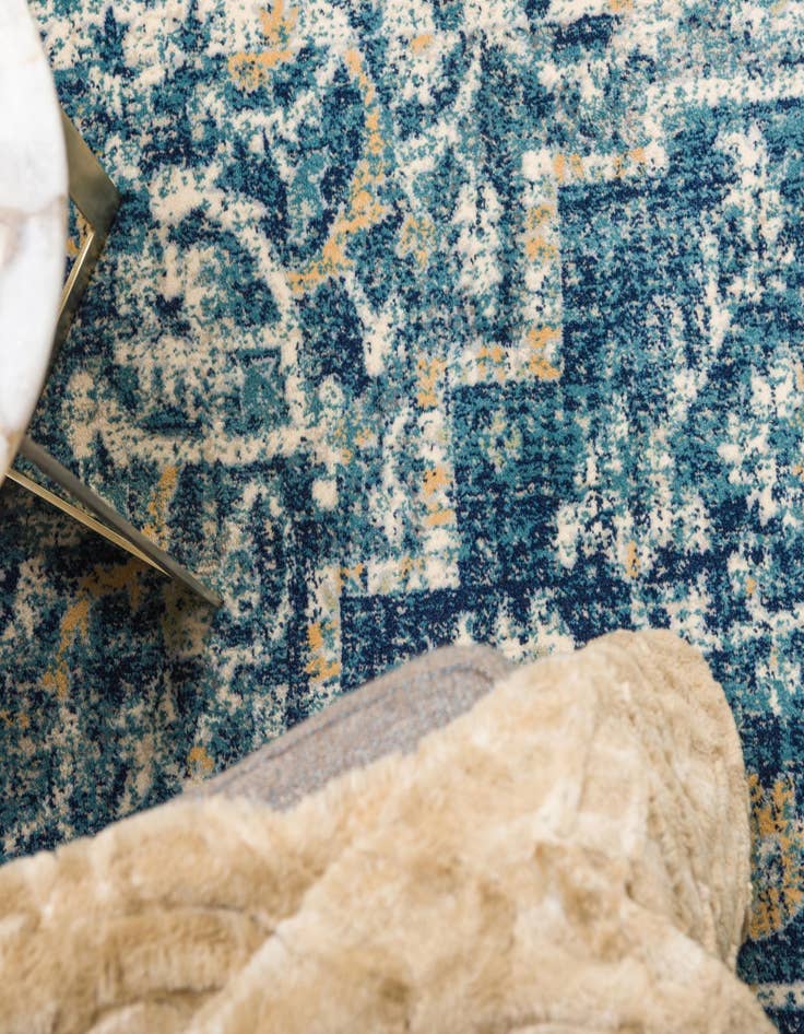 Detail image of  8' x 11' 4 Dahlia Rug