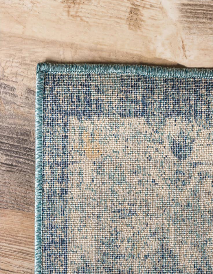 Detail image of  8' x 11' 4 Dahlia Rug