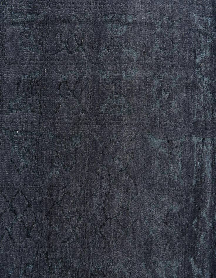 Detail image of  7' 10 x 10'  Hand Knotted Darya Rug