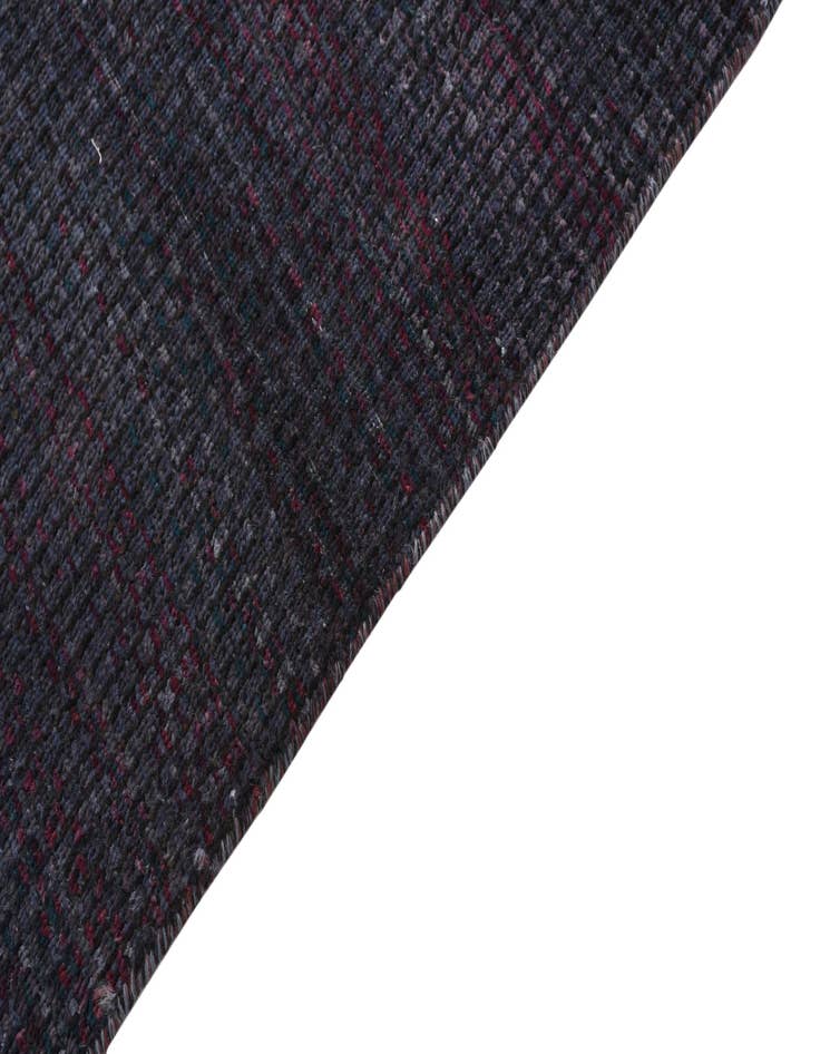 Detail image of  5' x 7'  Hand Knotted Darya Wool Rug