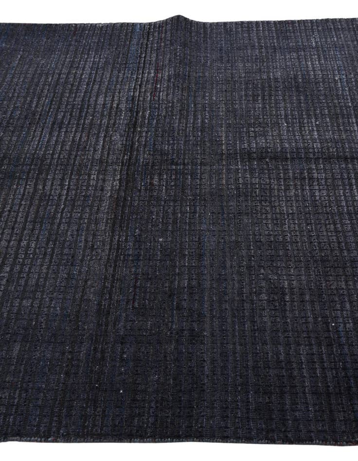 Detail image of  5' 5 x 8'  Hand Knotted Darya Wool Rug