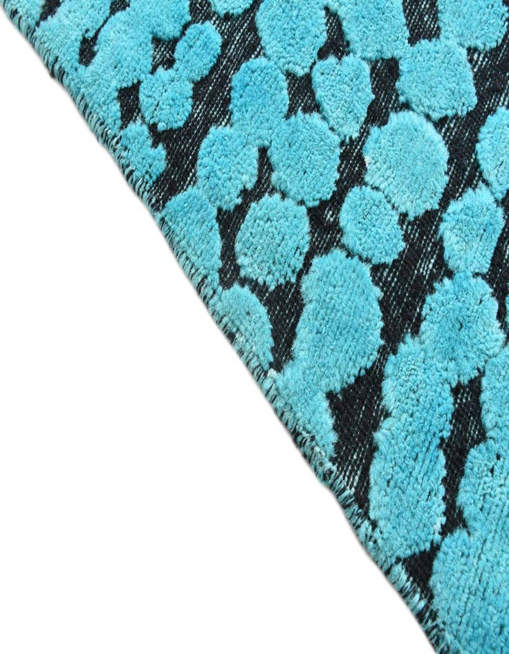 Detail image of  6' 6 x 10' 5  Hand Knotted Darya Wool Rug