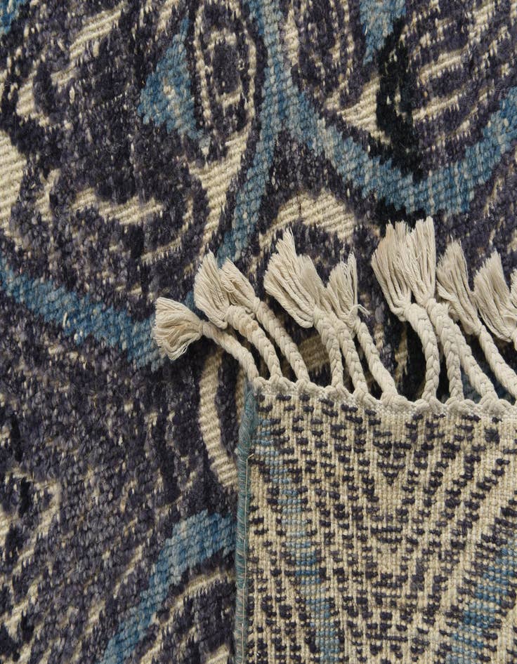 Detail image of  5' 8 x 7' 7  Hand Knotted Darya Wool Rug