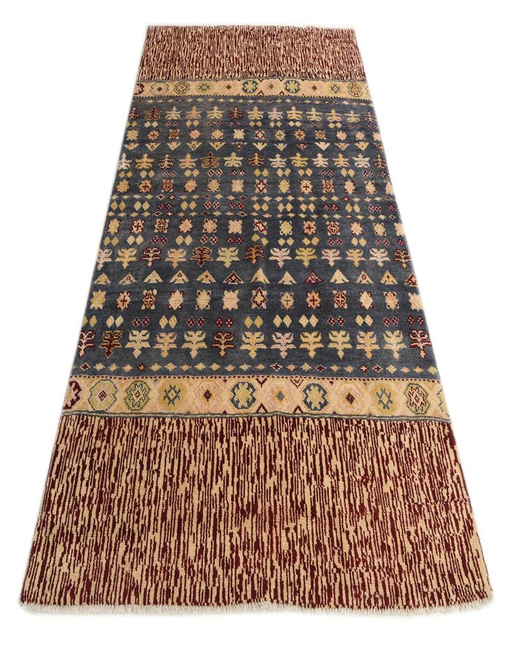 Detail image of  5' 6 x 8' 3  Hand Knotted Darya Rug